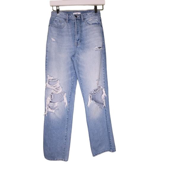 Cello High Rise Jeans Size 25‎ Blue Light Wash Straight Distressed Button Fly - Picture 1 of 11